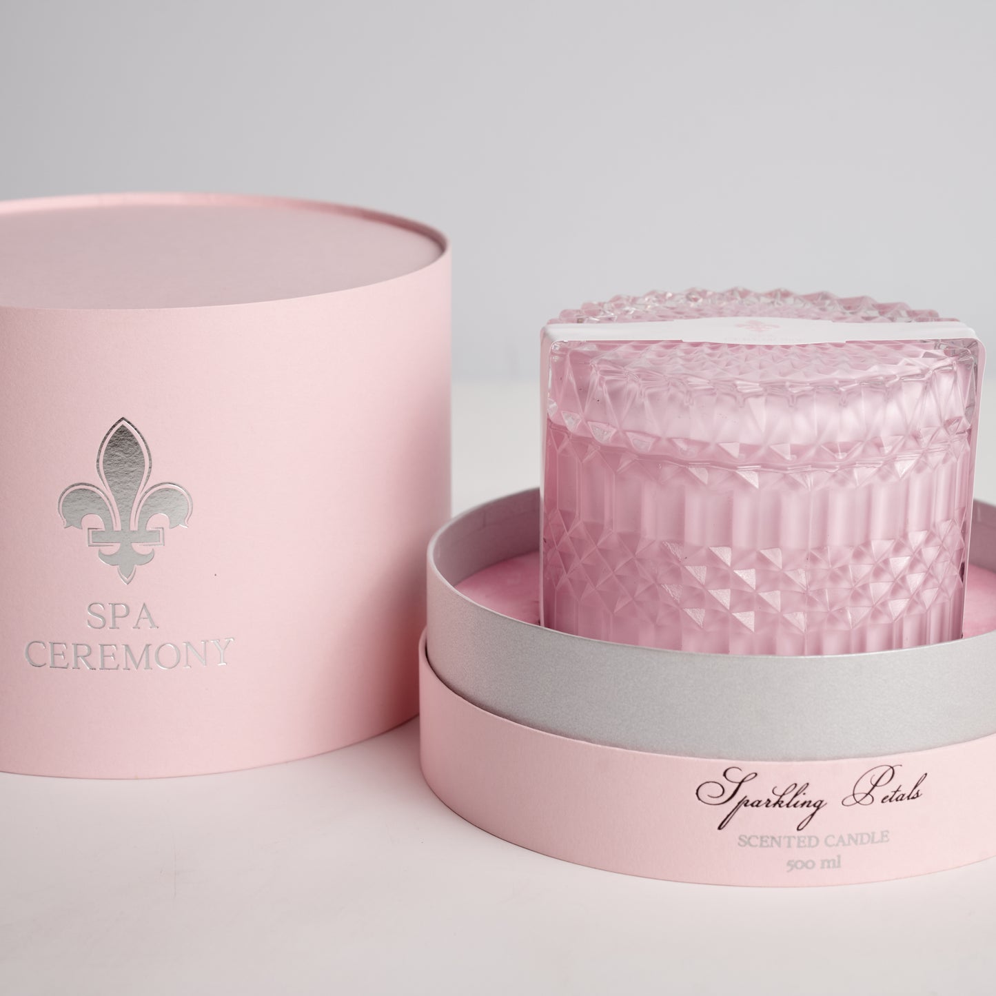 Парфумована свічка Sparkling petals, 500 g