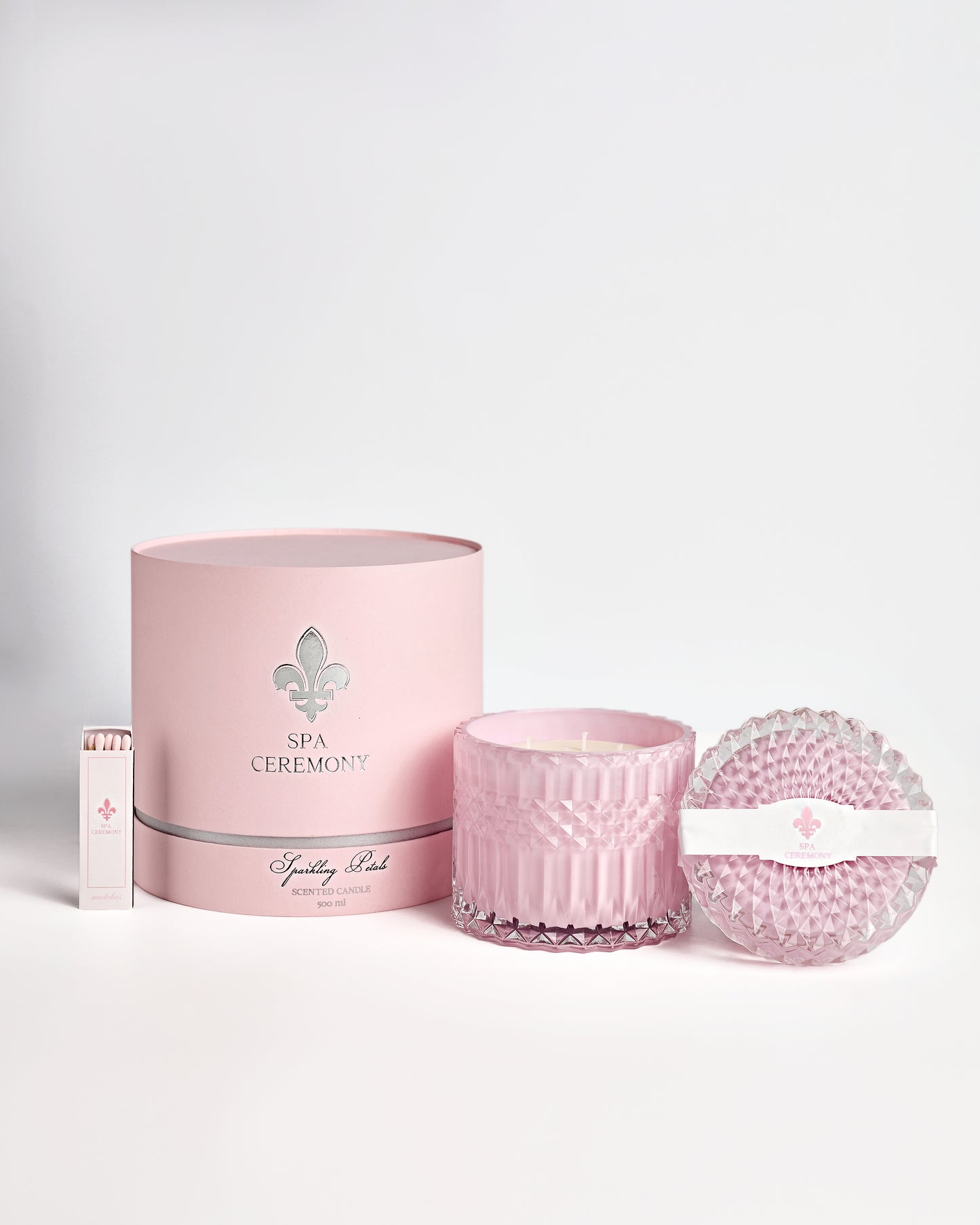 Парфумована свічка Sparkling petals, 500 g